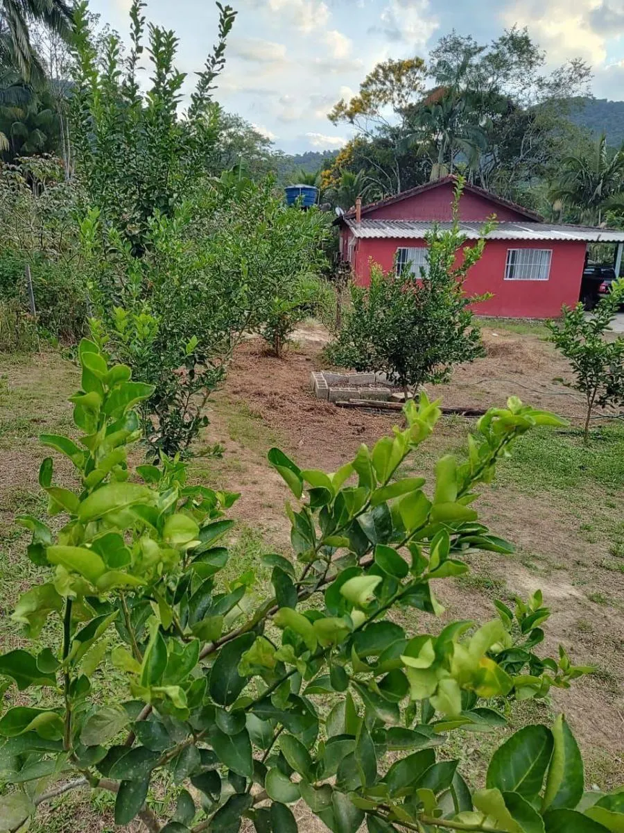 Sítio à venda de 4 ha em Miracatu, SP, Brasil