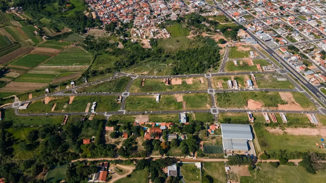 Terreno à venda de 175 m² em Campinas, SP, Brasil