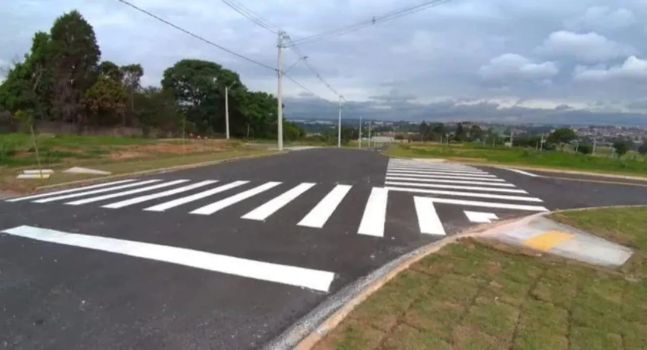 Terreno à venda de 175 m² em Campinas, SP, Brasil