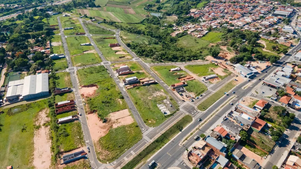 Terreno à venda de 175 m² em Campinas, SP, Brasil