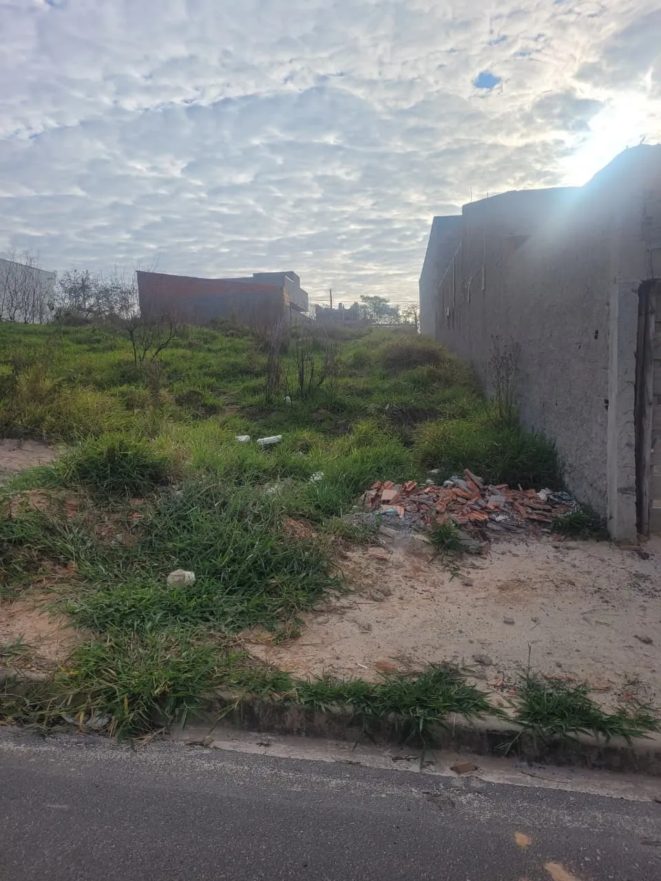 Terreno à venda de 175 m² em Campinas, SP, Brasil