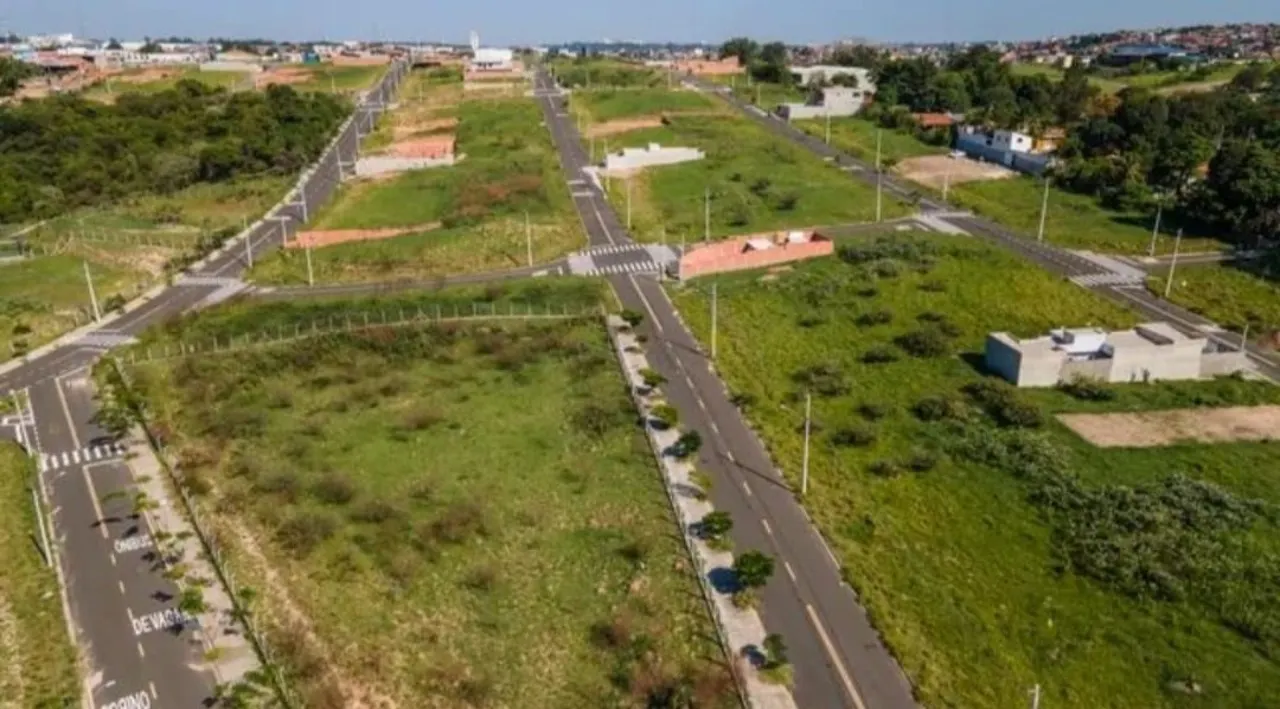 Terreno à venda de 175 m² em Campinas, SP, Brasil