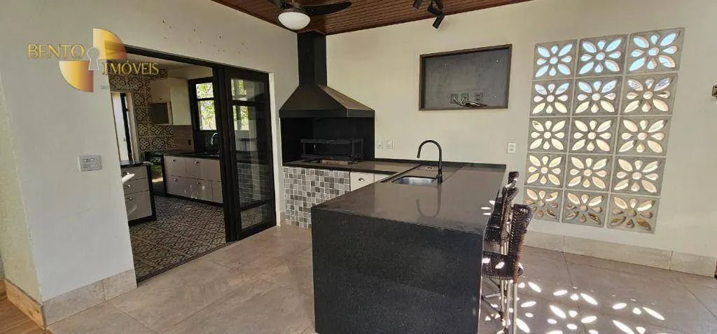Casa à venda de 438 m² em Cuiabá, MT, Brasil