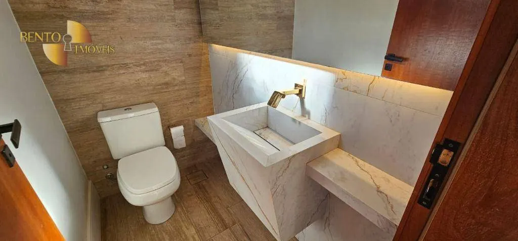Casa à venda de 438 m² em Cuiabá, MT, Brasil