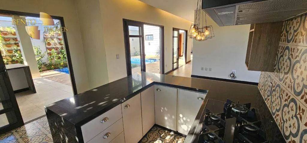 Casa à venda de 438 m² em Cuiabá, MT, Brasil