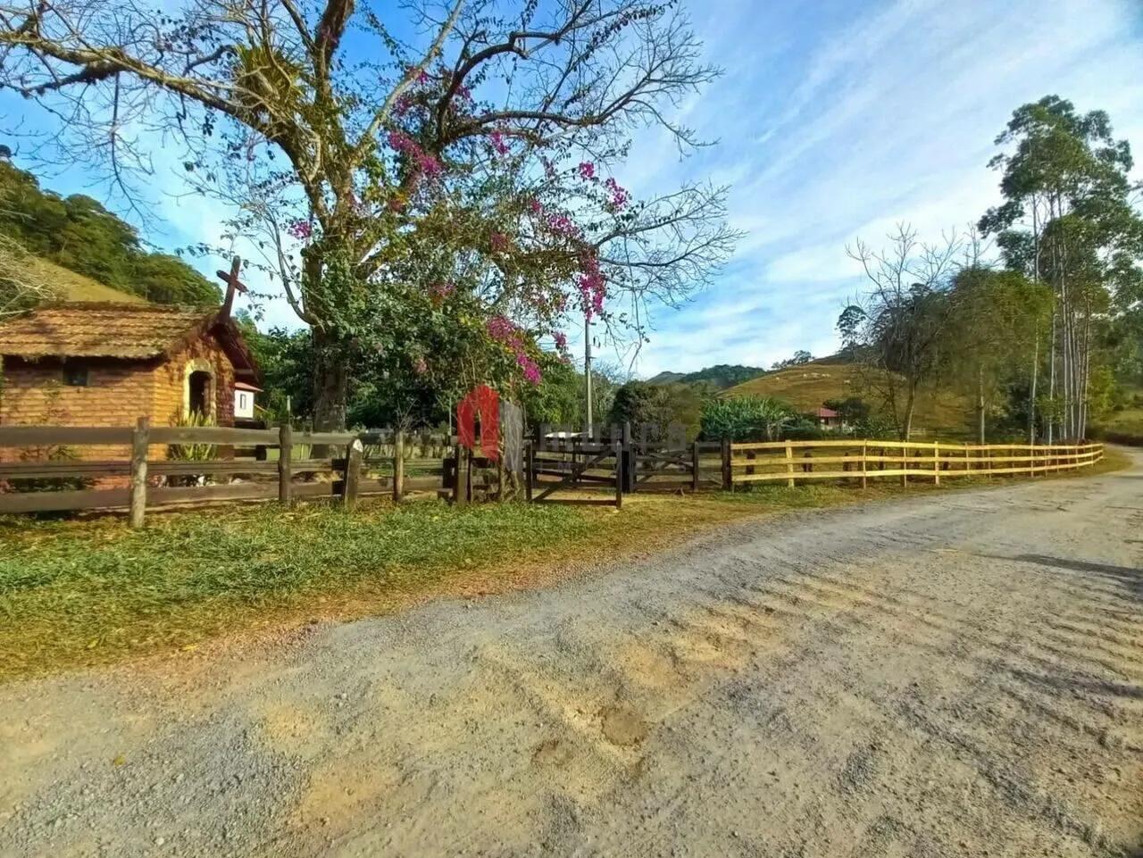 Fazenda à venda de 61 ha em Santos Dumont, MG, Brasil