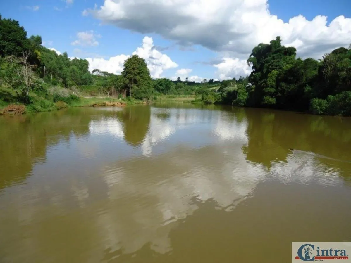 Sítio à venda de 6 ha em Atibaia, SP, Brasil