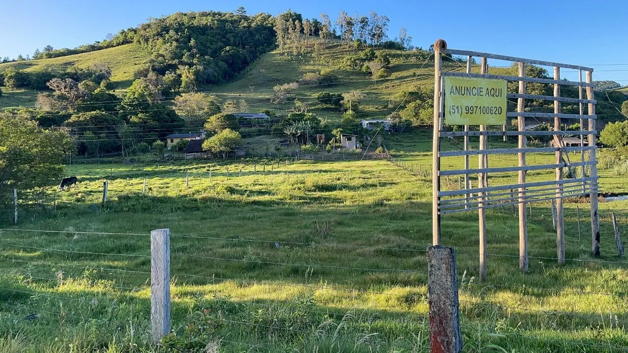 Chácara à venda de 4.000 m² em Santo Antônio da Patrulha, RS, Brasil