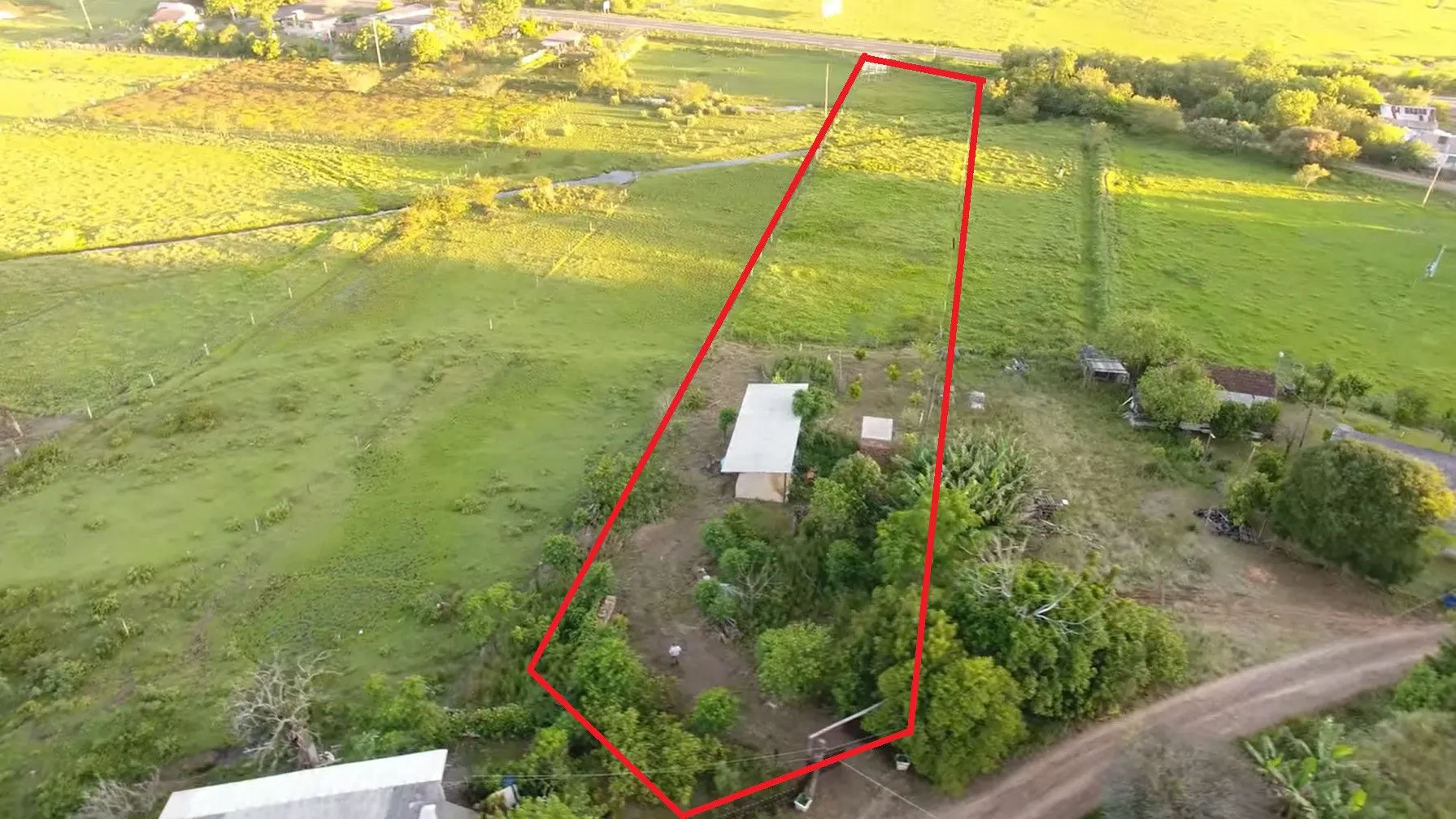 Chácara à venda de 4.000 m² em Santo Antônio da Patrulha, RS, Brasil