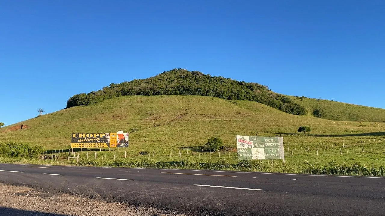 Chácara à venda de 4.000 m² em Santo Antônio da Patrulha, RS, Brasil