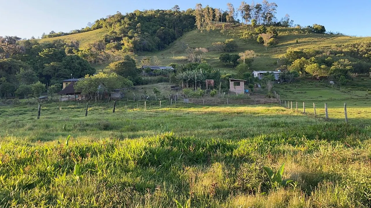 Chácara à venda de 4.000 m² em Santo Antônio da Patrulha, RS, Brasil