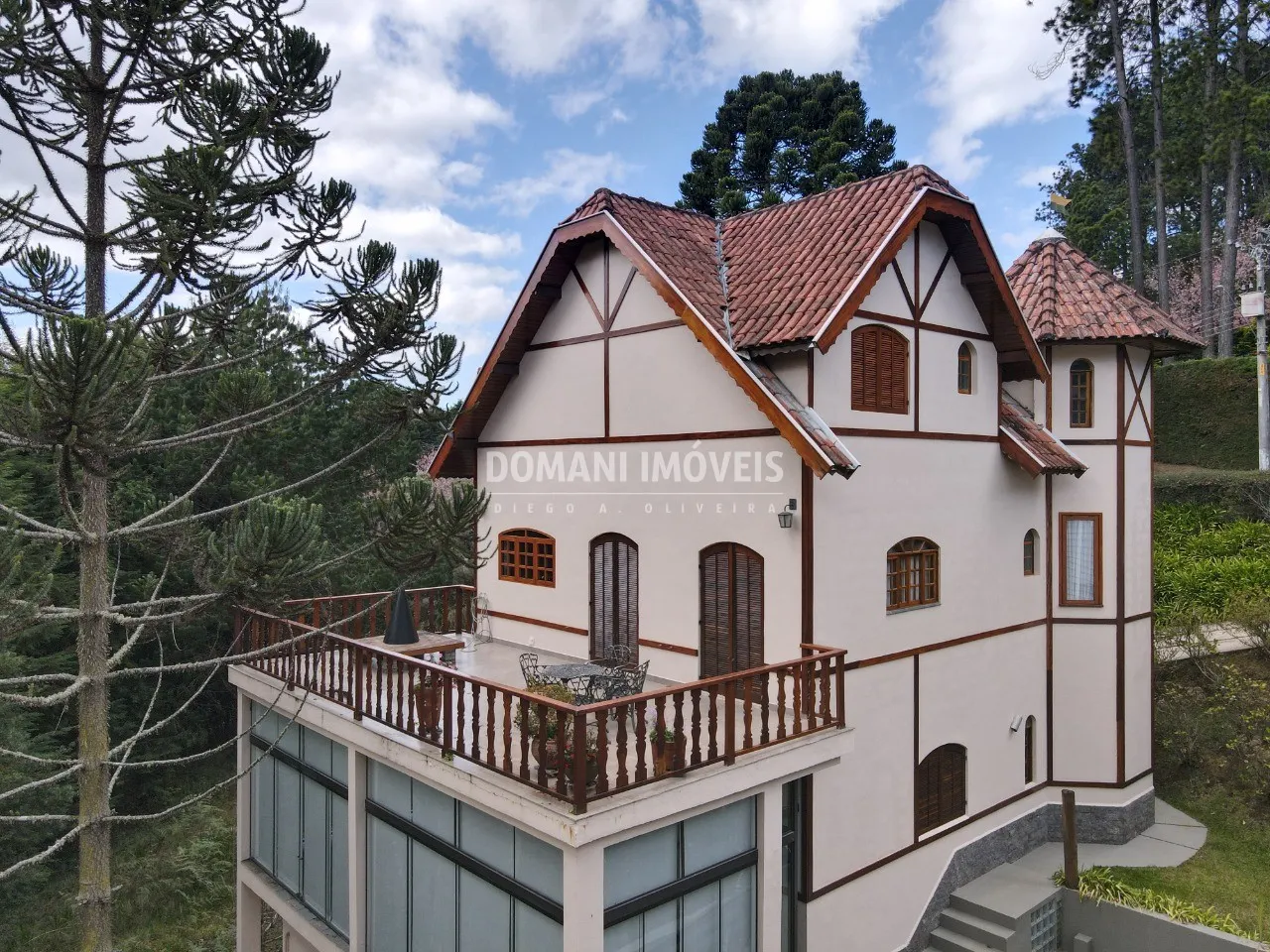Casa à venda de 900 m² em Campos do Jordão, SP, Brasil