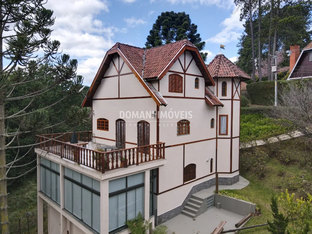 Casa à venda de 900 m² em Campos do Jordão, SP, Brasil