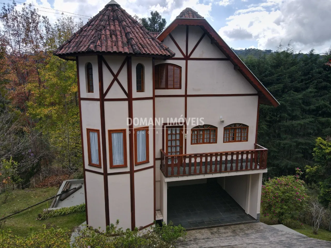 Casa à venda de 900 m² em Campos do Jordão, SP, Brasil