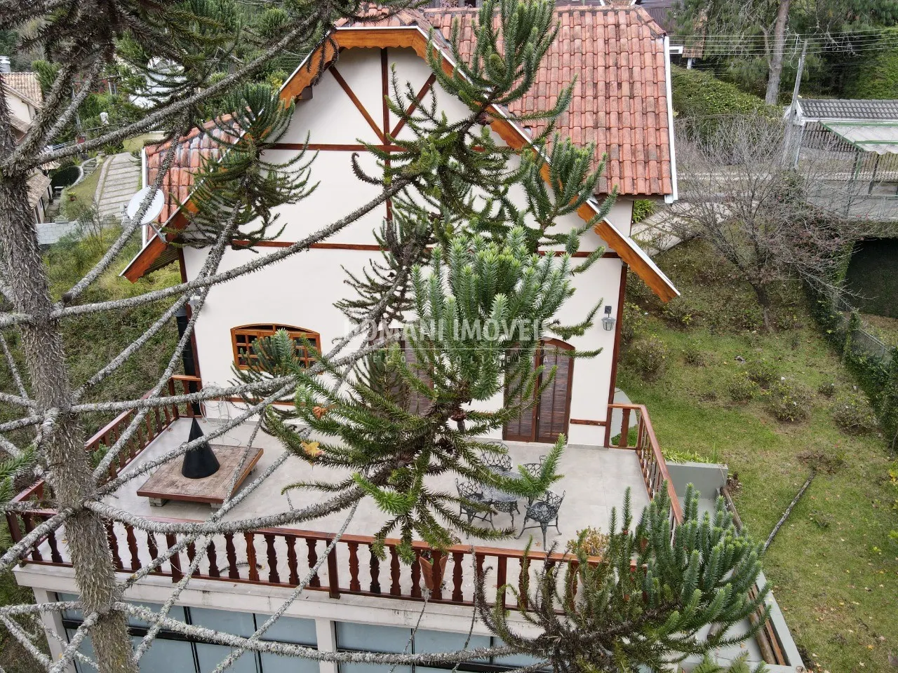 Casa à venda de 900 m² em Campos do Jordão, SP, Brasil