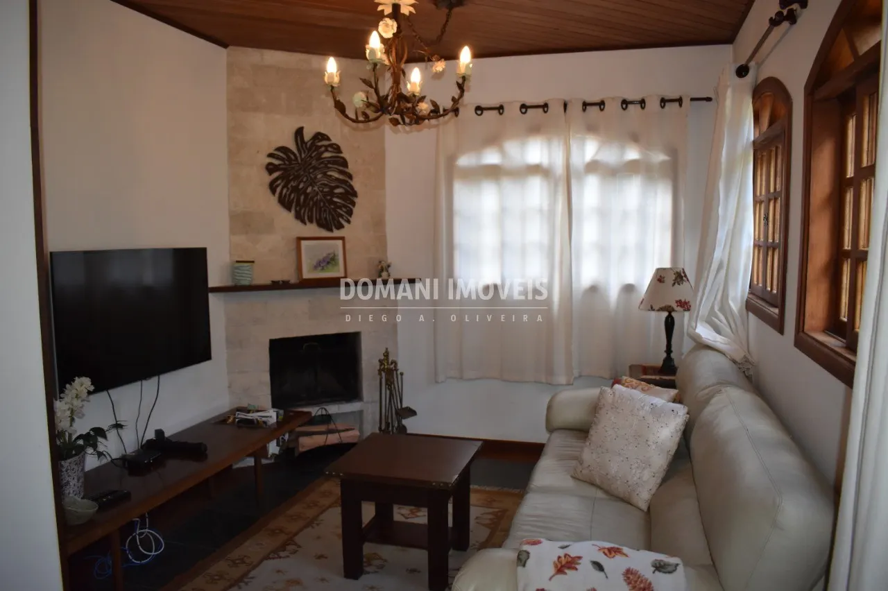 Casa à venda de 900 m² em Campos do Jordão, SP, Brasil