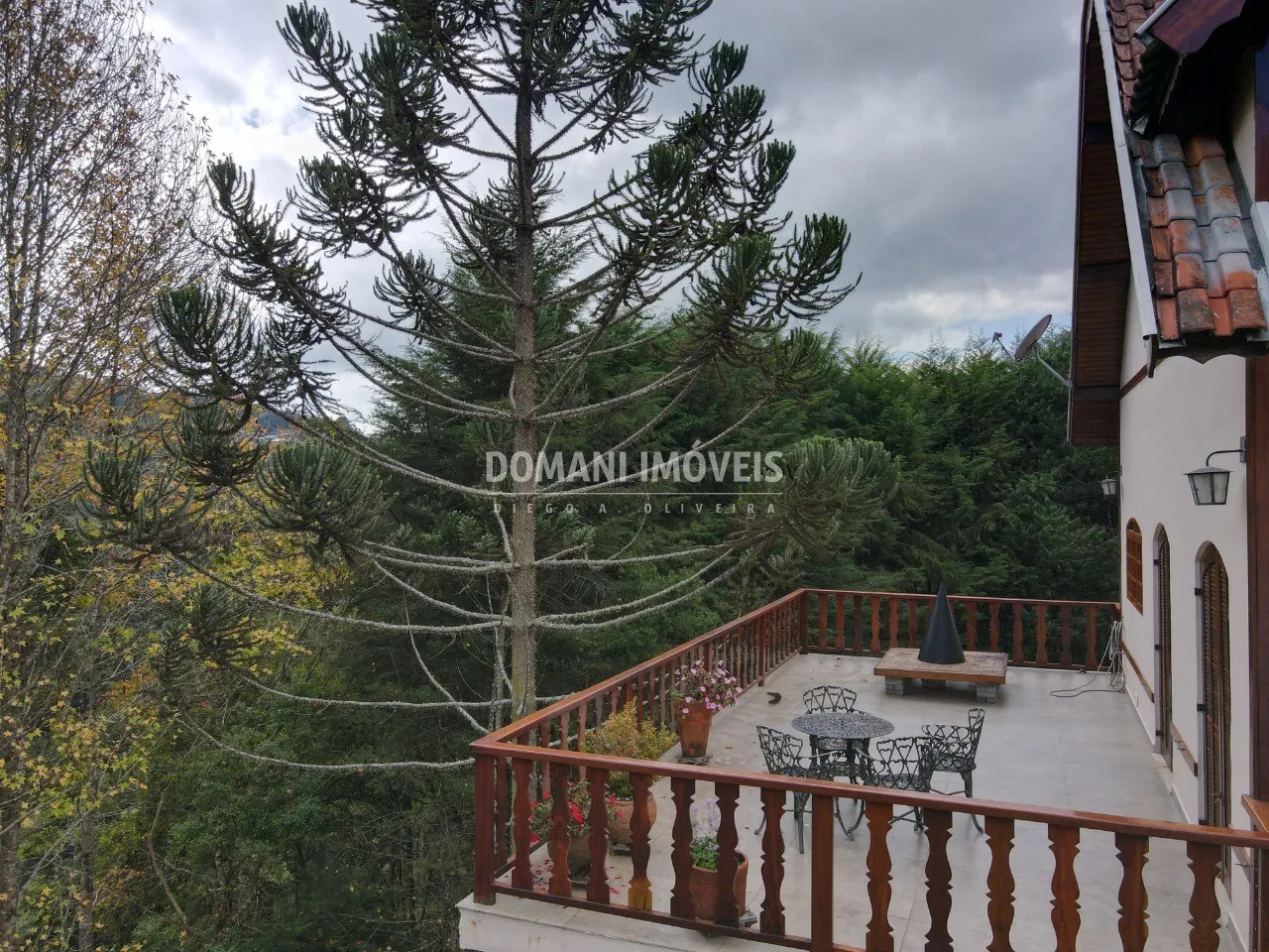 Casa à venda de 900 m² em Campos do Jordão, SP, Brasil