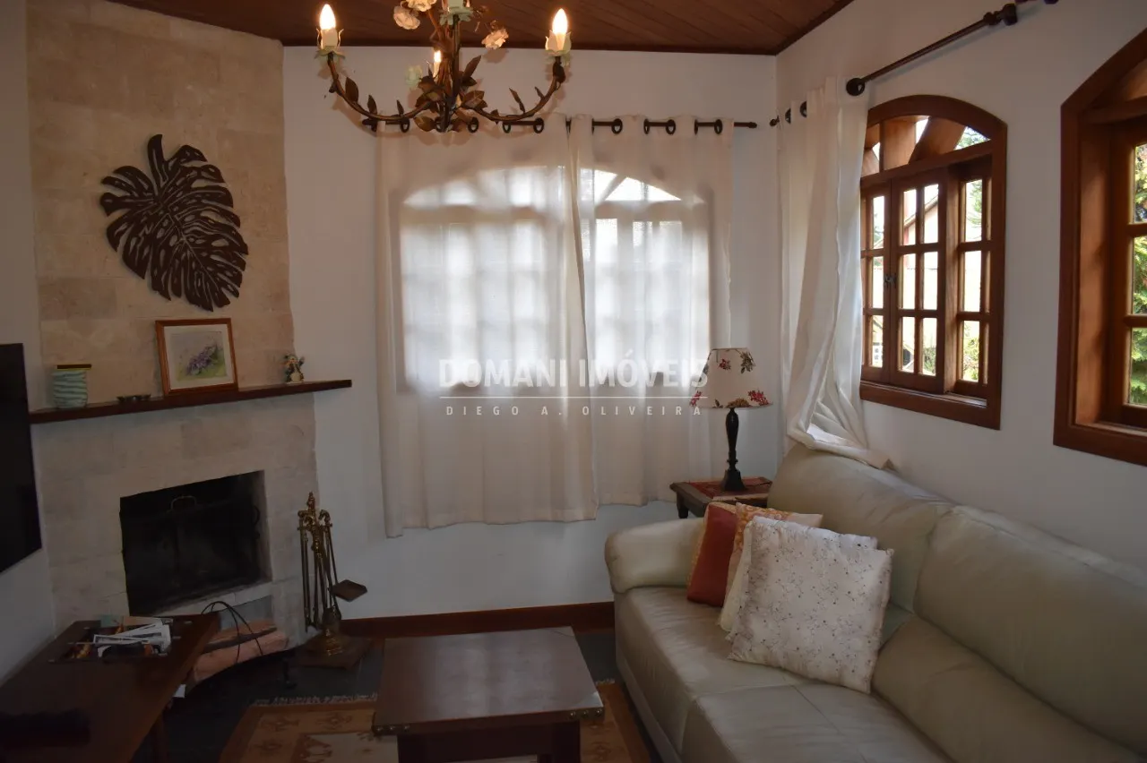 Casa à venda de 900 m² em Campos do Jordão, SP, Brasil