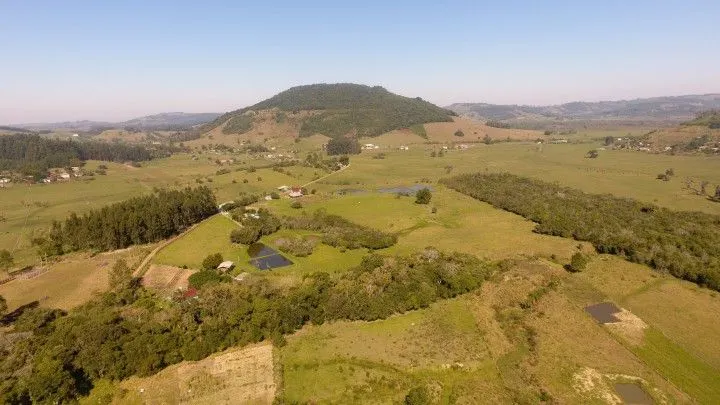 Chácara à venda de 6.800 m² em Santo Antônio da Patrulha, RS, Brasil