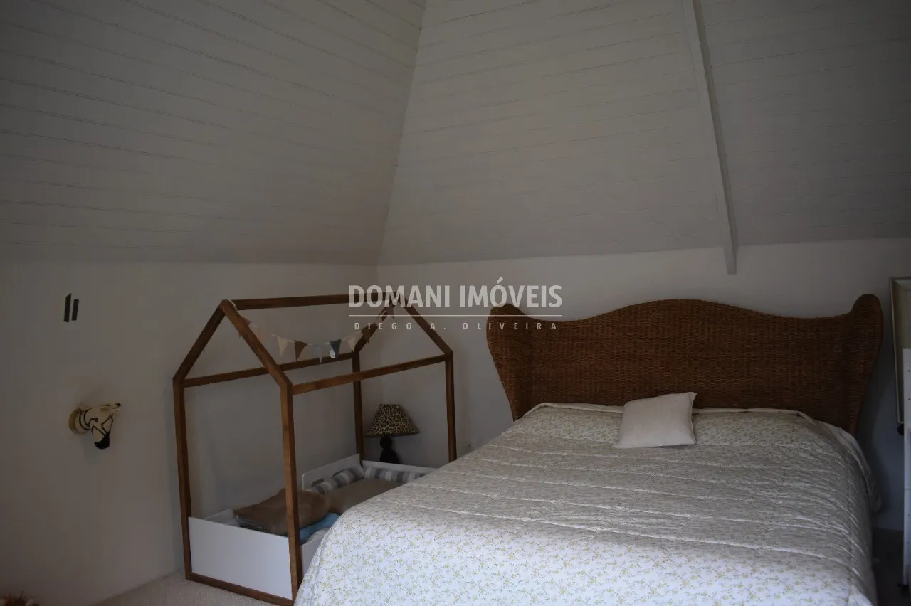 Casa à venda de 2.100 m² em Campos do Jordão, SP, Brasil