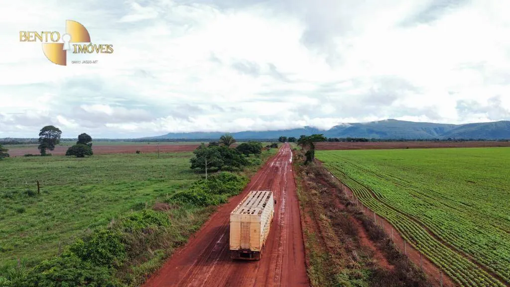 Fazenda à venda de 13.161 ha em Vila Bela da Santíssima Trindade, MT, Brasil