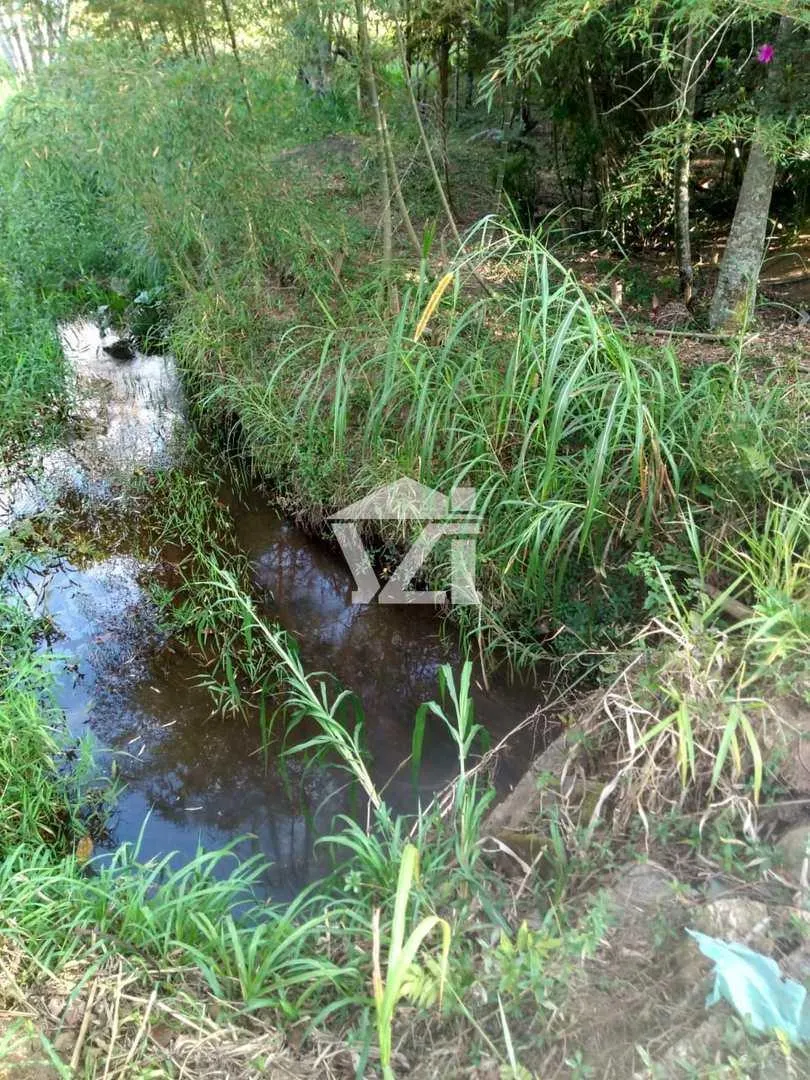 Sítio à venda de 4 ha em Mogi das Cruzes, SP, Brasil