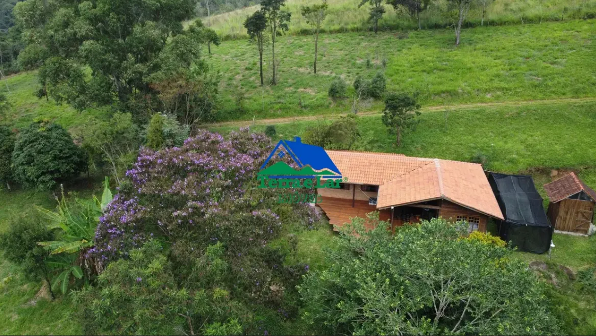 Chácara à venda de 3 ha em Aiuruoca, MG, Brasil