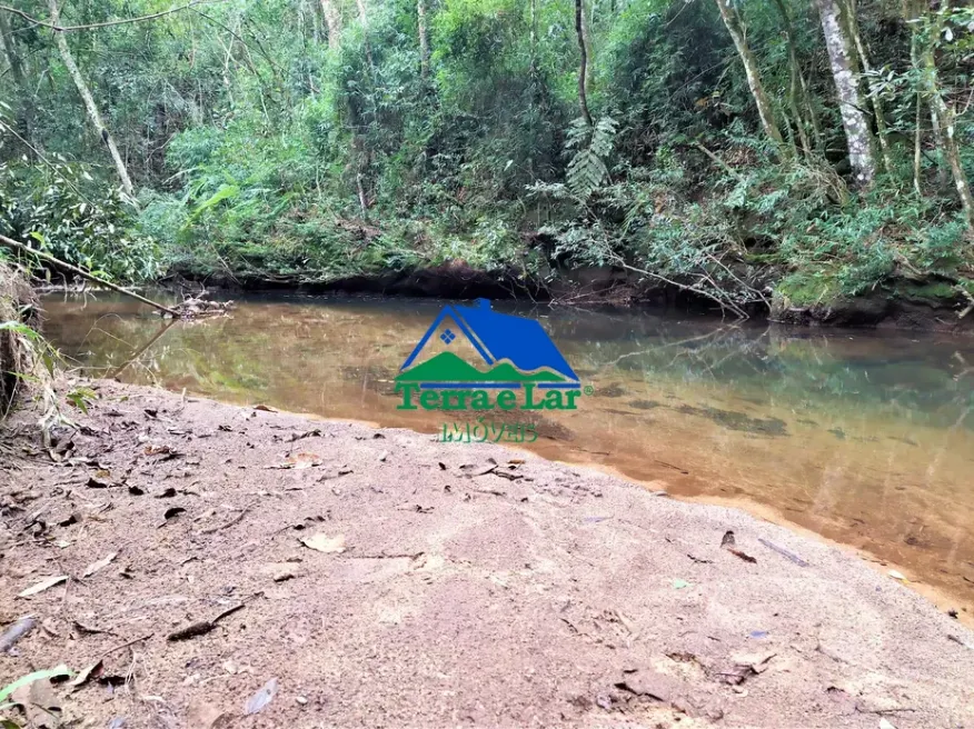 Chácara à venda de 3 ha em Aiuruoca, MG, Brasil
