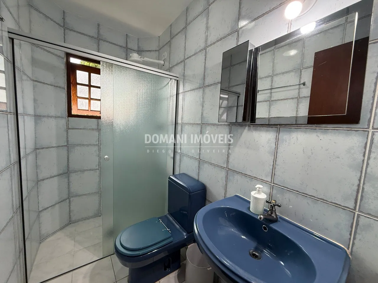 Casa à venda de 2.180 m² em Campos do Jordão, SP, Brasil