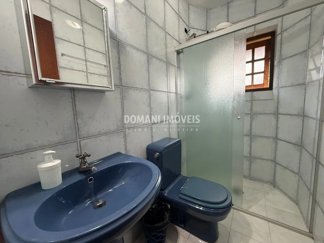 Casa à venda de 2.180 m² em Campos do Jordão, SP, Brasil