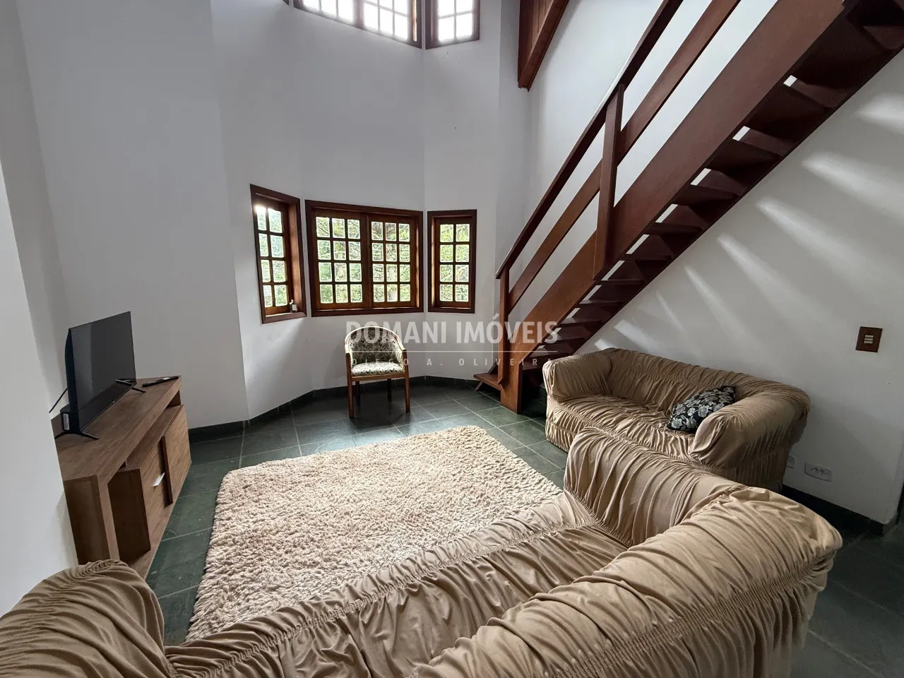Casa à venda de 2.180 m² em Campos do Jordão, SP, Brasil