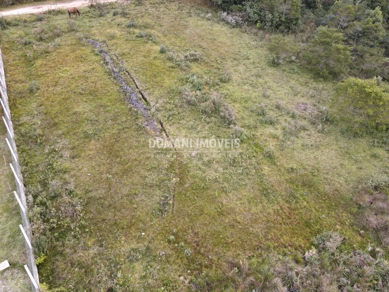 Terreno à venda de 1.270 m² em Campos do Jordão, SP, Brasil