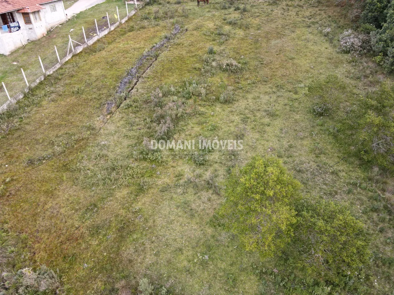 Terreno à venda de 1.270 m² em Campos do Jordão, SP, Brasil