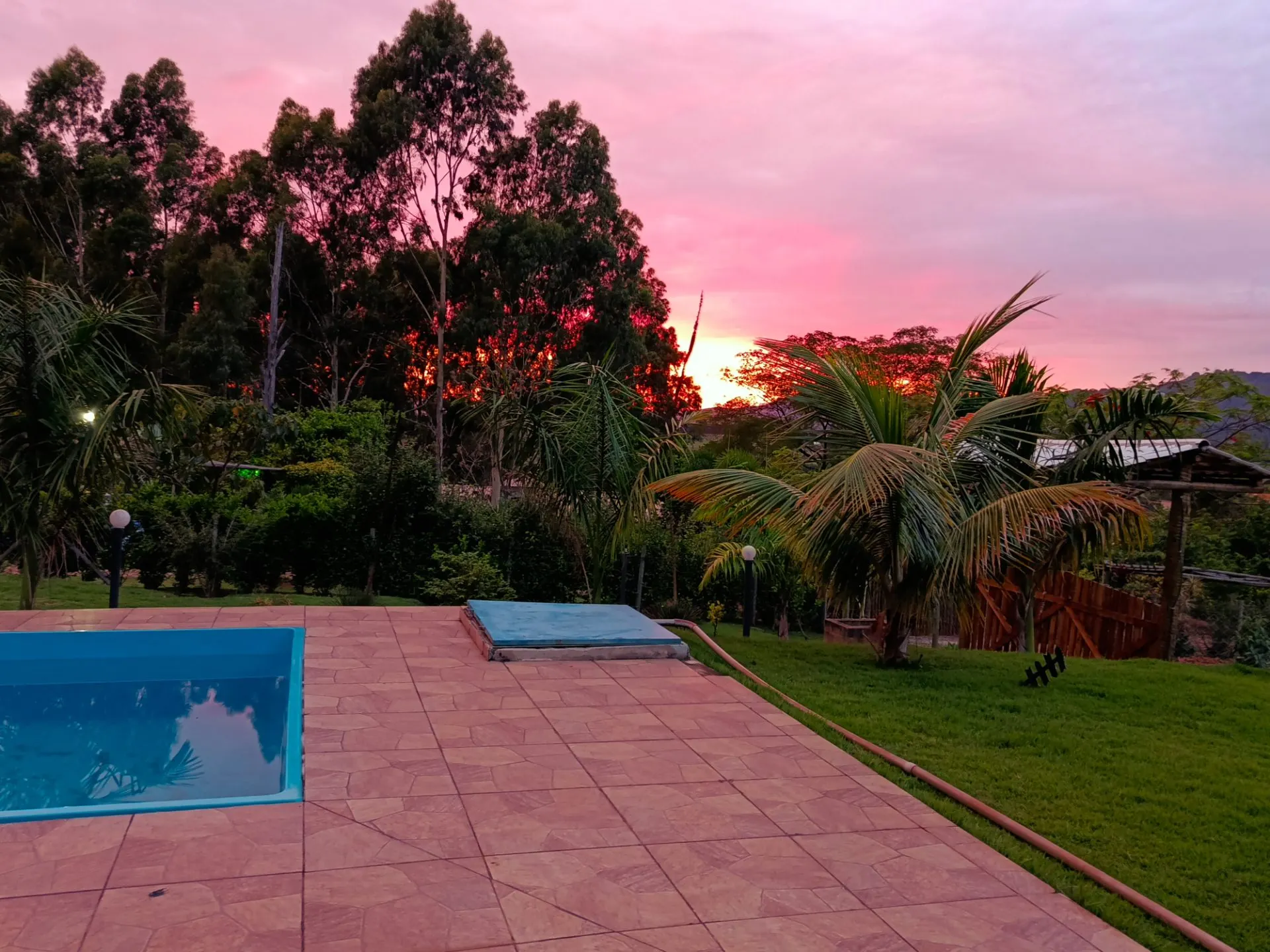 Country home for sale of 2,471 acres in Mateus Leme, MG, Brazil