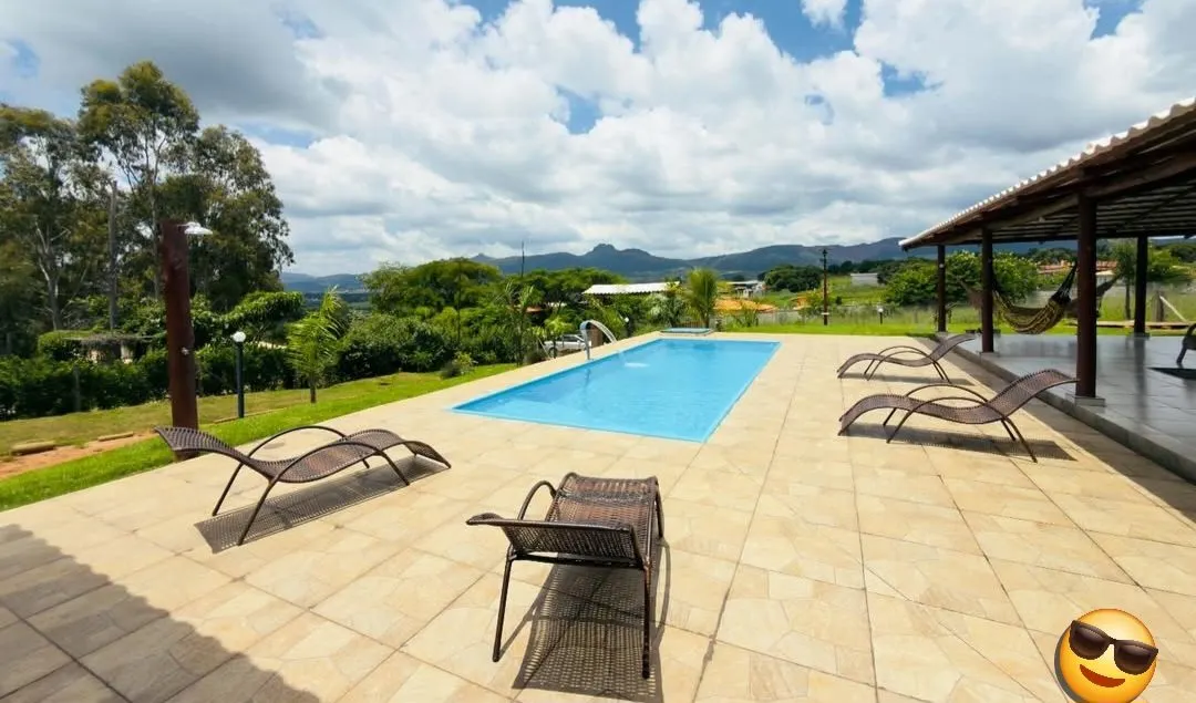 Country home for sale of 2,471 acres in Mateus Leme, MG, Brazil