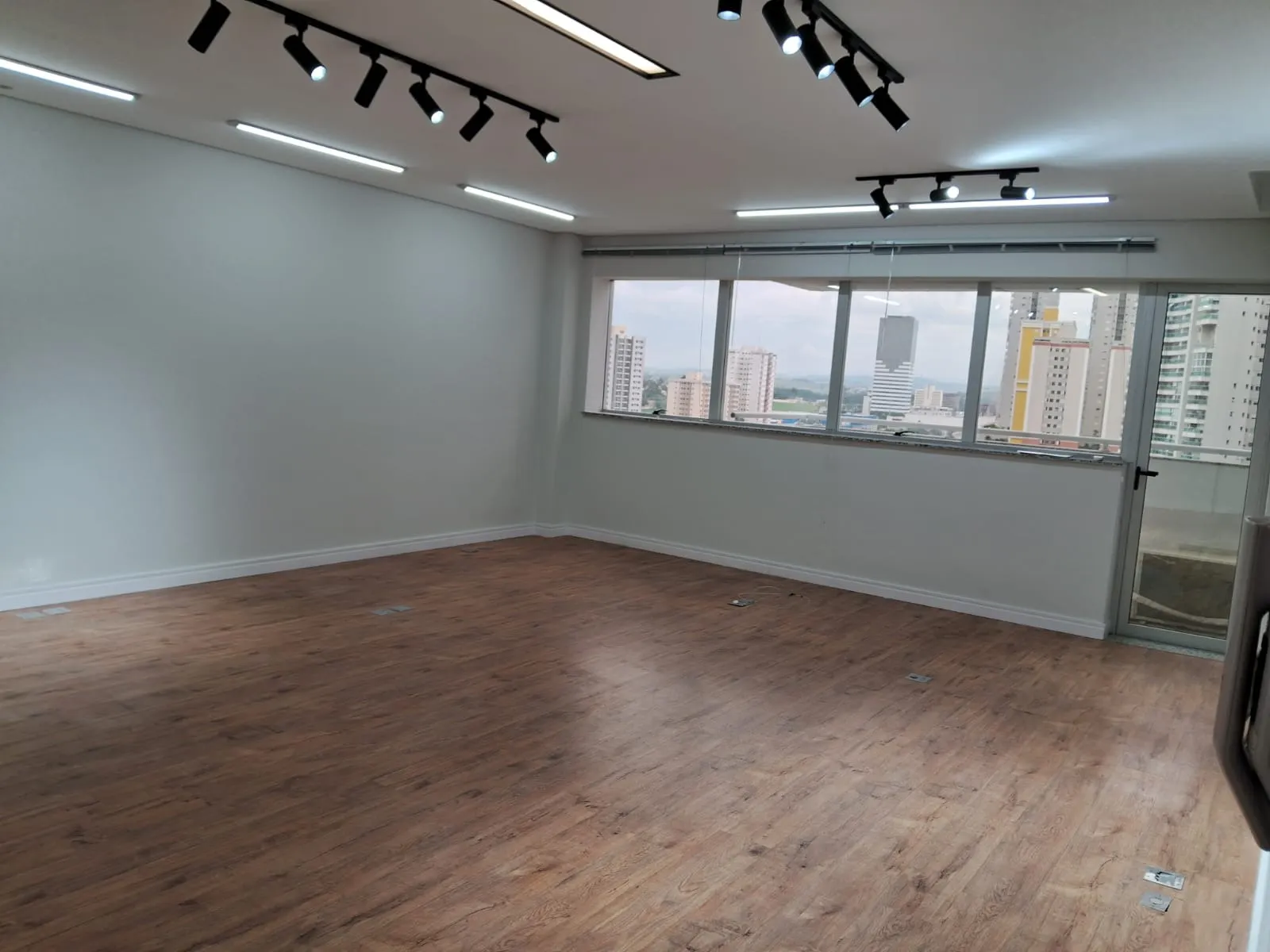 Comercial à venda de 50 m² em São José dos Campos, SP, Brasil