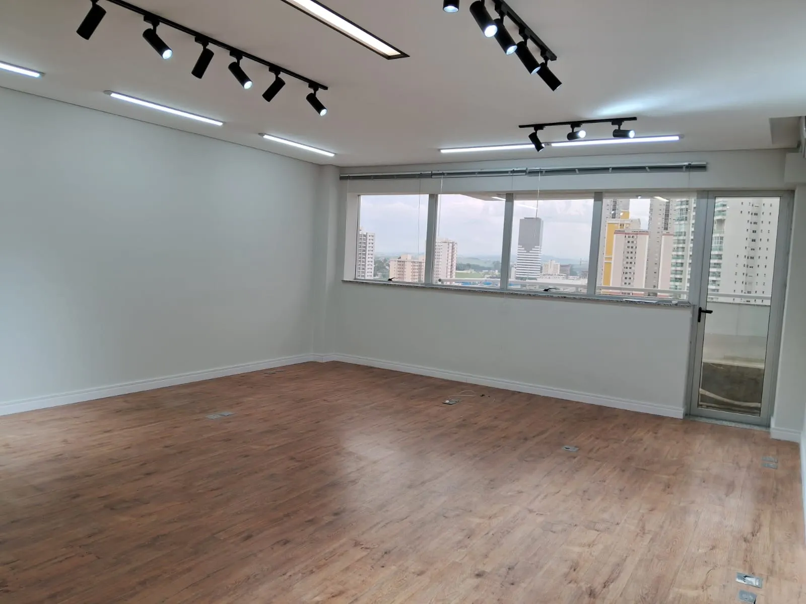 Comercial à venda de 50 m² em São José dos Campos, SP, Brasil