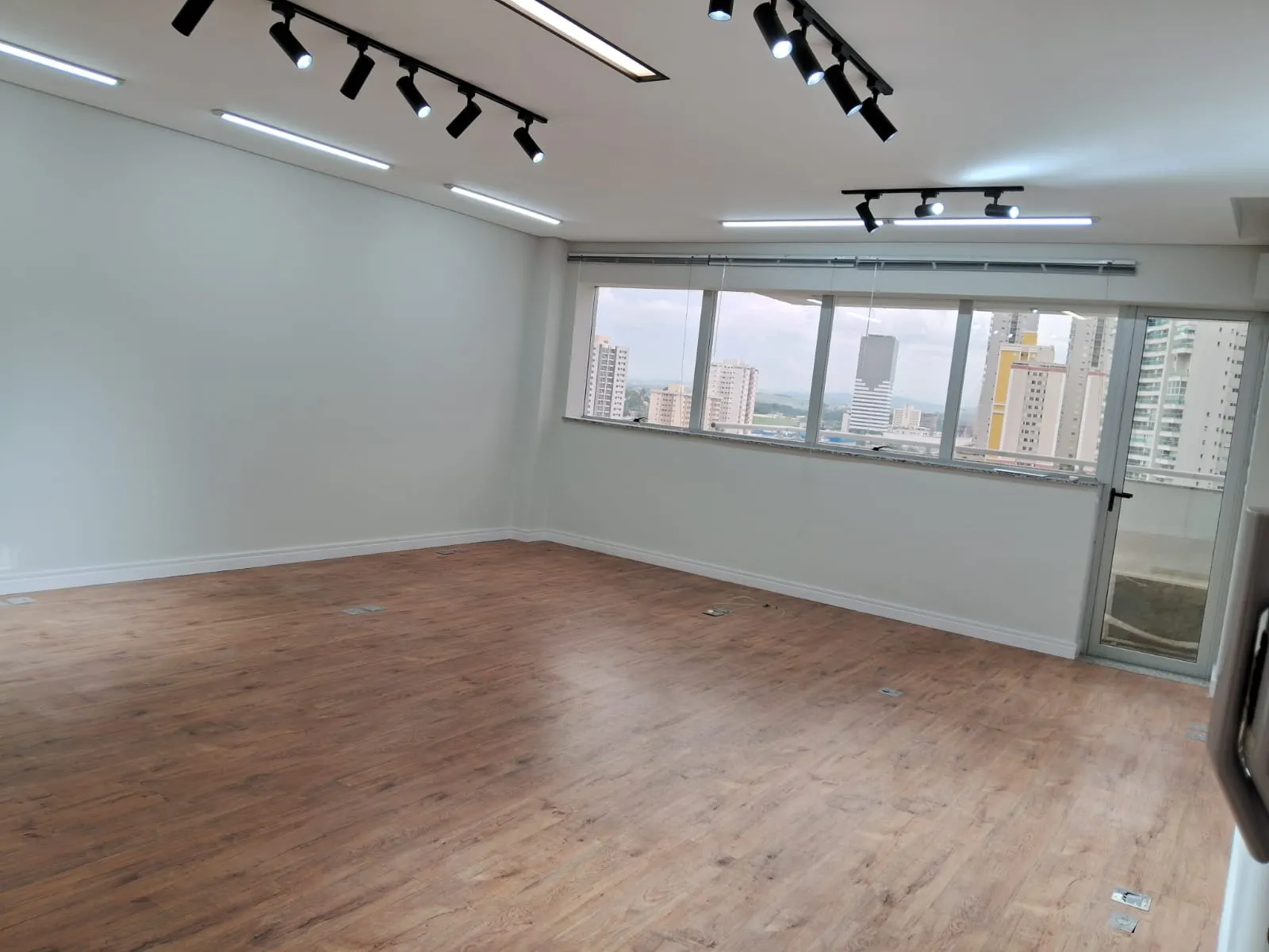 Comercial à venda de 50 m² em São José dos Campos, SP, Brasil