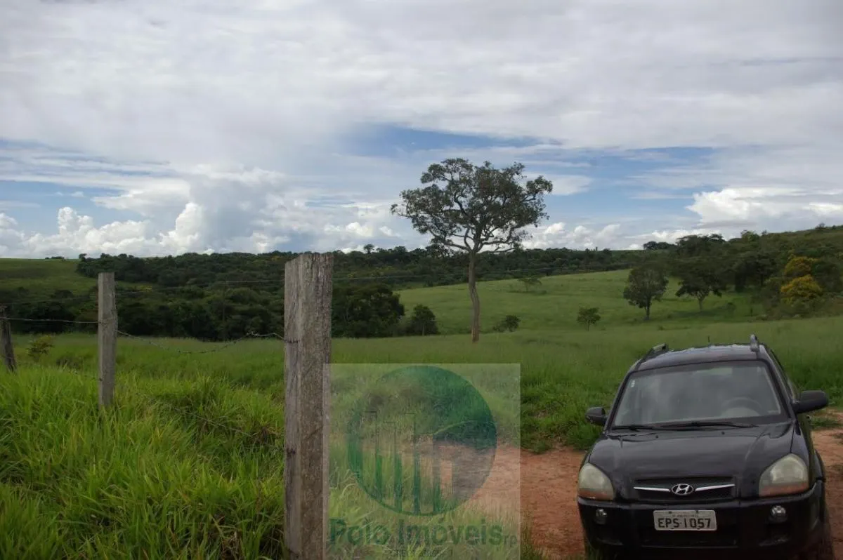 Fazenda à venda de 72 ha em Cajuru, SP, Brasil