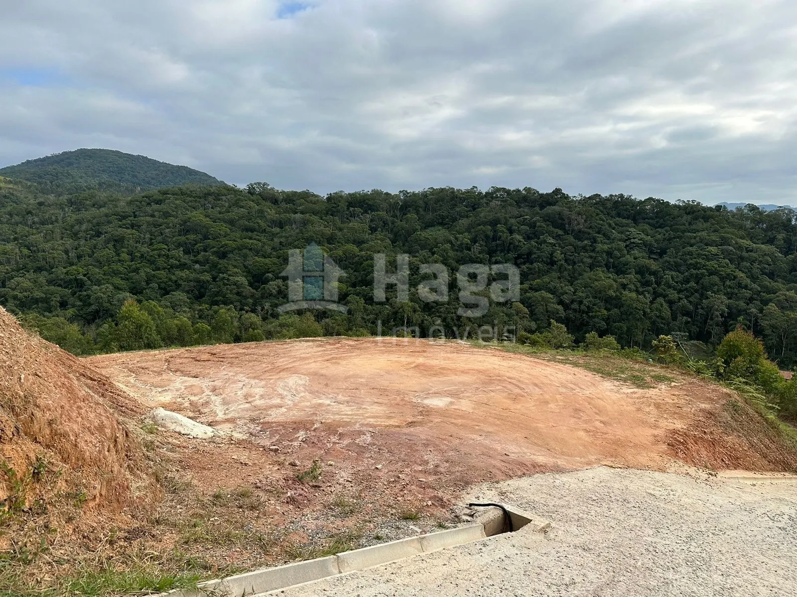 Chácara à venda de 1.560 m² em Canelinha, SC, Brasil