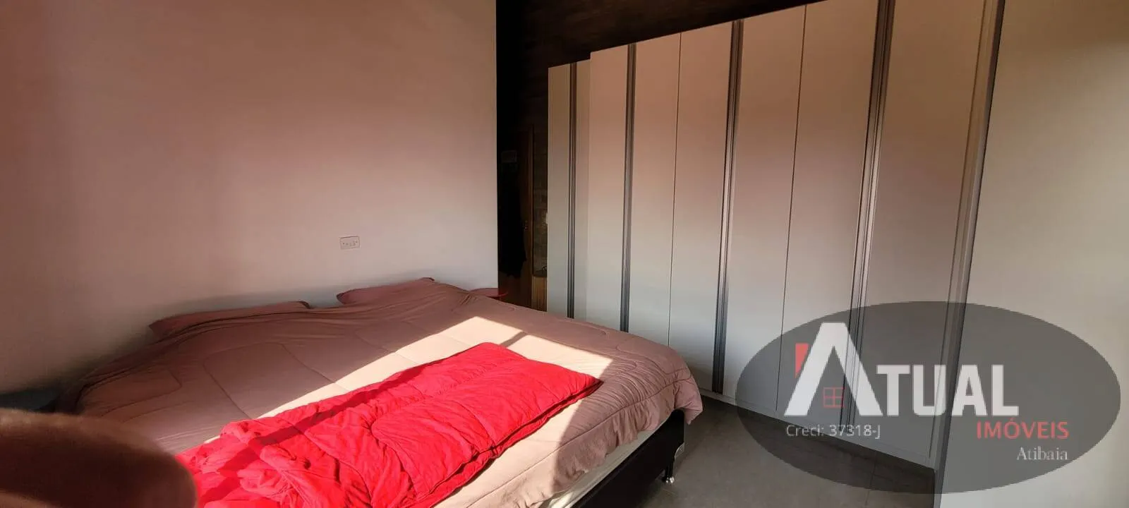 Casa à venda de 1.000 m² em Atibaia, SP, Brasil