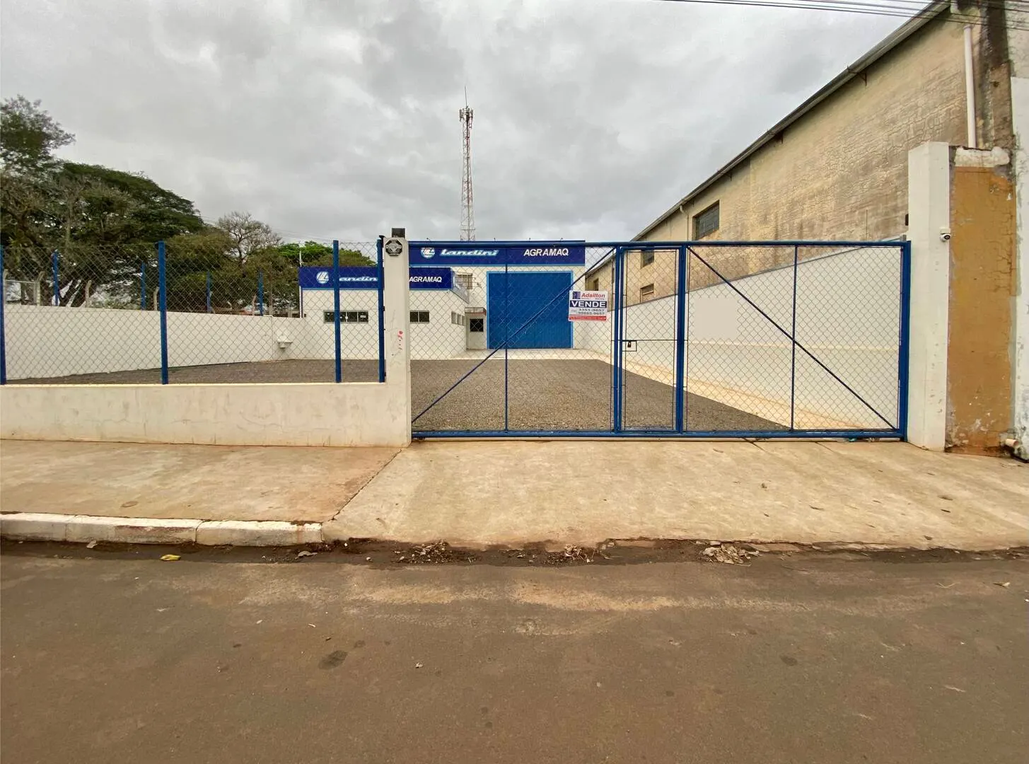Comercial à venda de 569 m² em Piraju, SP, Brasil