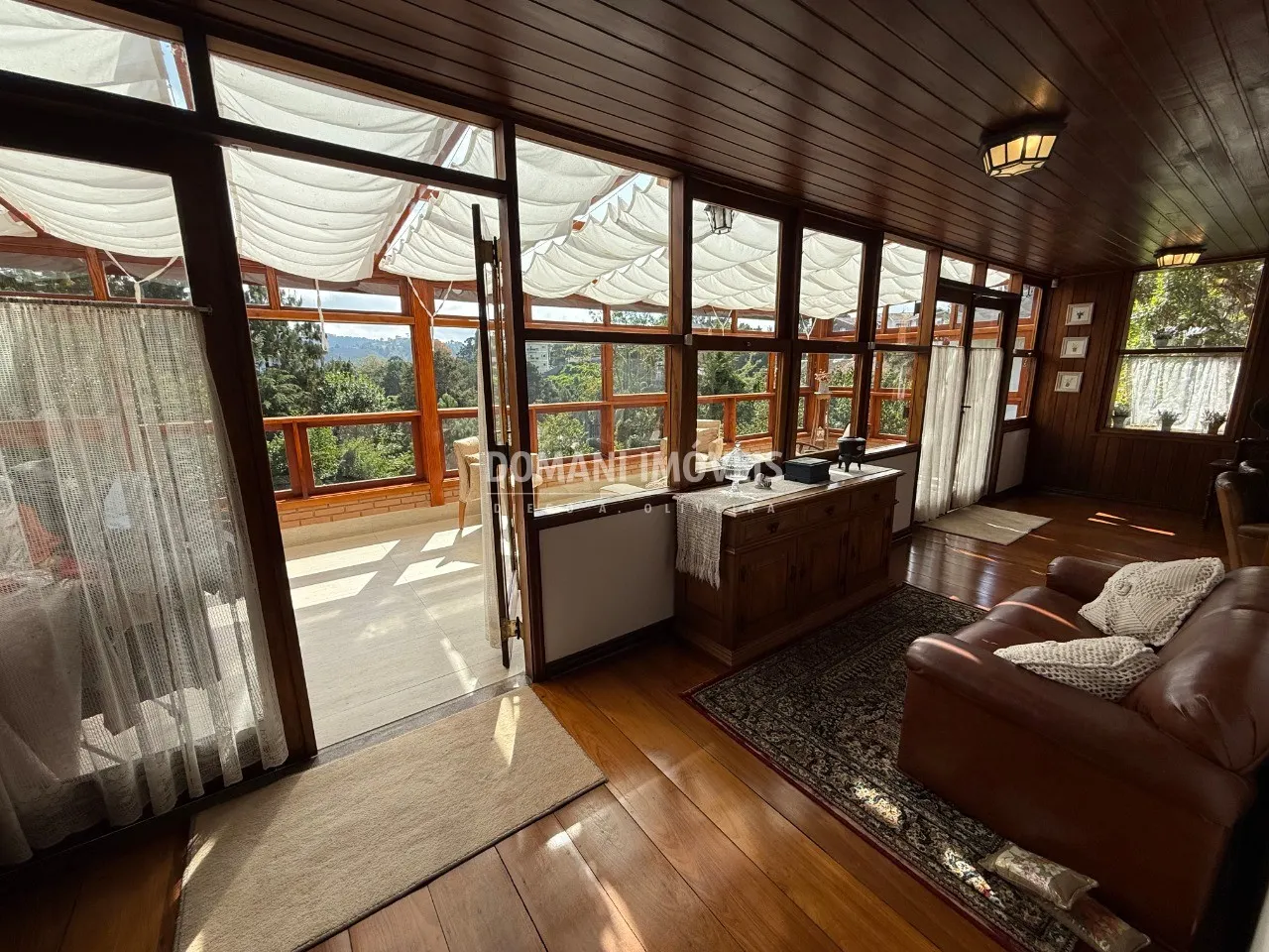 Casa à venda de 815 m² em Campos do Jordão, SP, Brasil