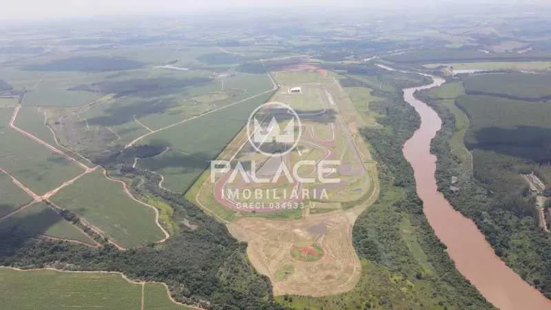 Fazenda à venda de 574 ha em Elias Fausto, SP, Brasil