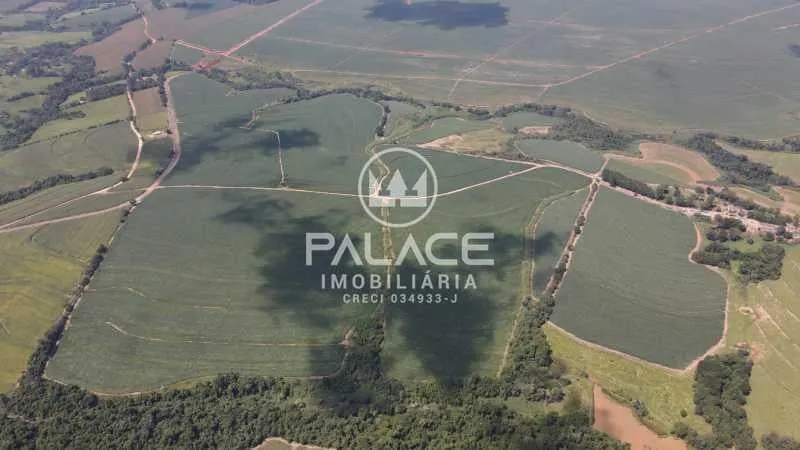 Fazenda à venda de 574 ha em Elias Fausto, SP, Brasil