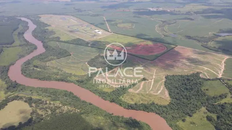 Fazenda à venda de 574 ha em Elias Fausto, SP, Brasil