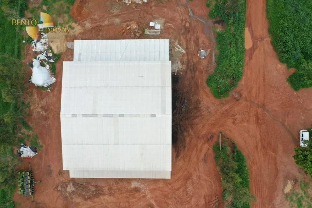 Fazenda à venda de 2.627 ha em Cáceres, MT, Brasil