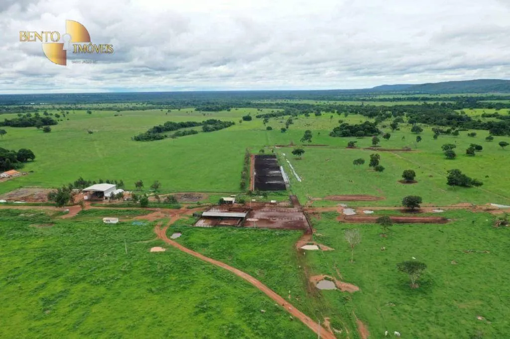 Fazenda à venda de 2.627 ha em Cáceres, MT, Brasil