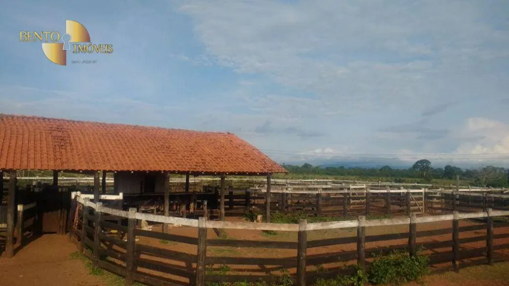 Fazenda à venda de 2.627 ha em Cáceres, MT, Brasil