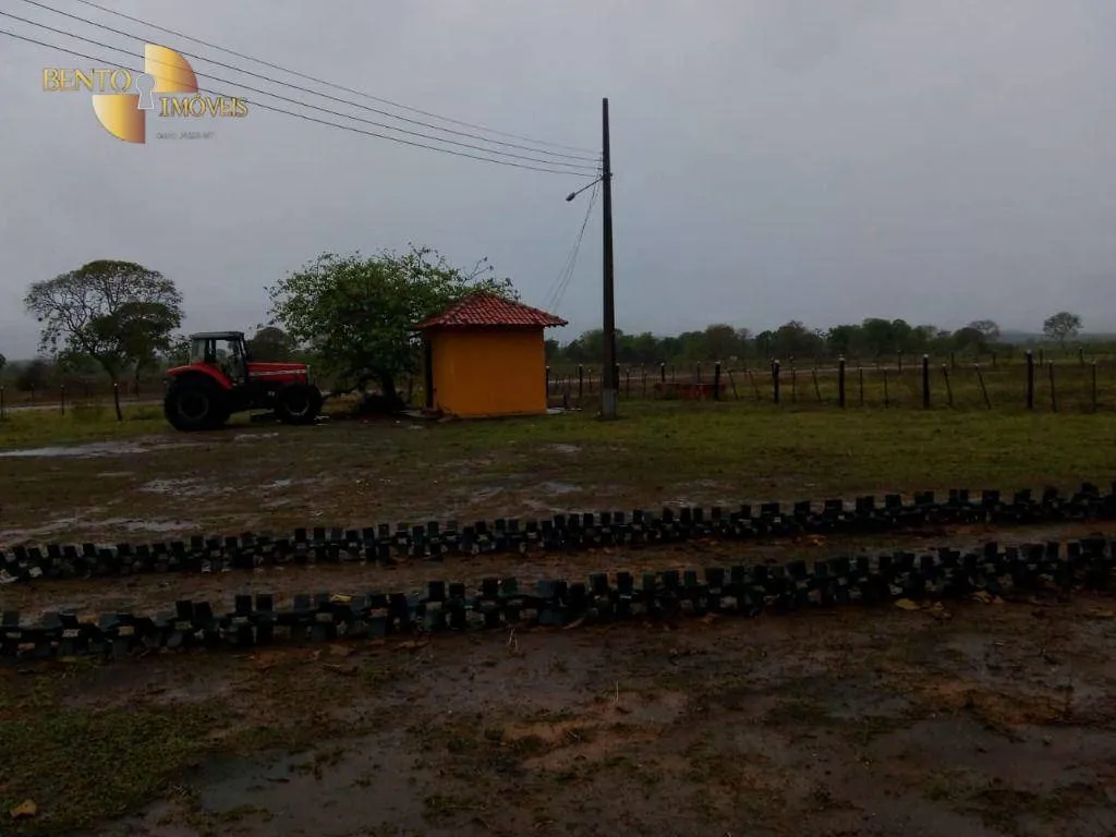 Fazenda à venda de 2.627 ha em Cáceres, MT, Brasil